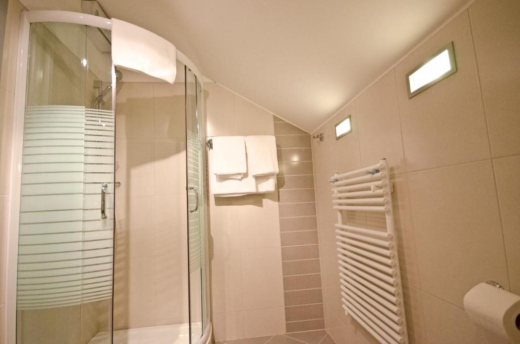 Promedicum Panzio Hotel Veszprém Quarto foto
